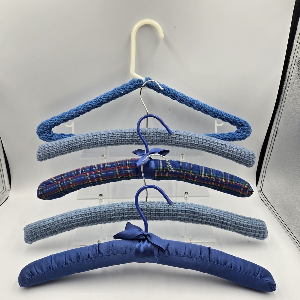 Crochet Knitted Hangers Grannycore Chic Wooden Lot of 5 VTG‎ Handmade Country